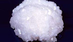 天日塩は、精製塩や岩塩よりミネラルバランスがいい？